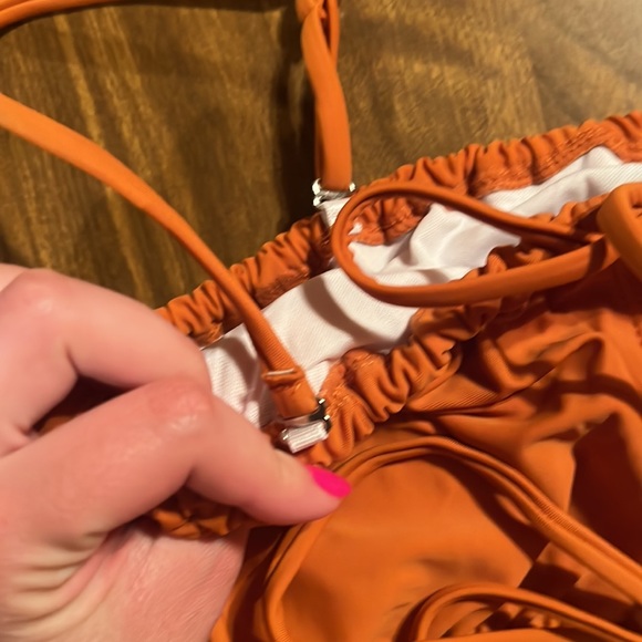 3/$20 🦋 NWOT One Piece Bathing Suit with Front Cut Outs | Size: XL - Picture 3 of 4